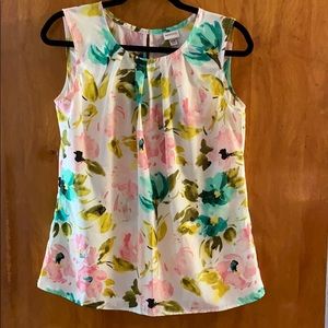 Floral Sleeveless Blouse